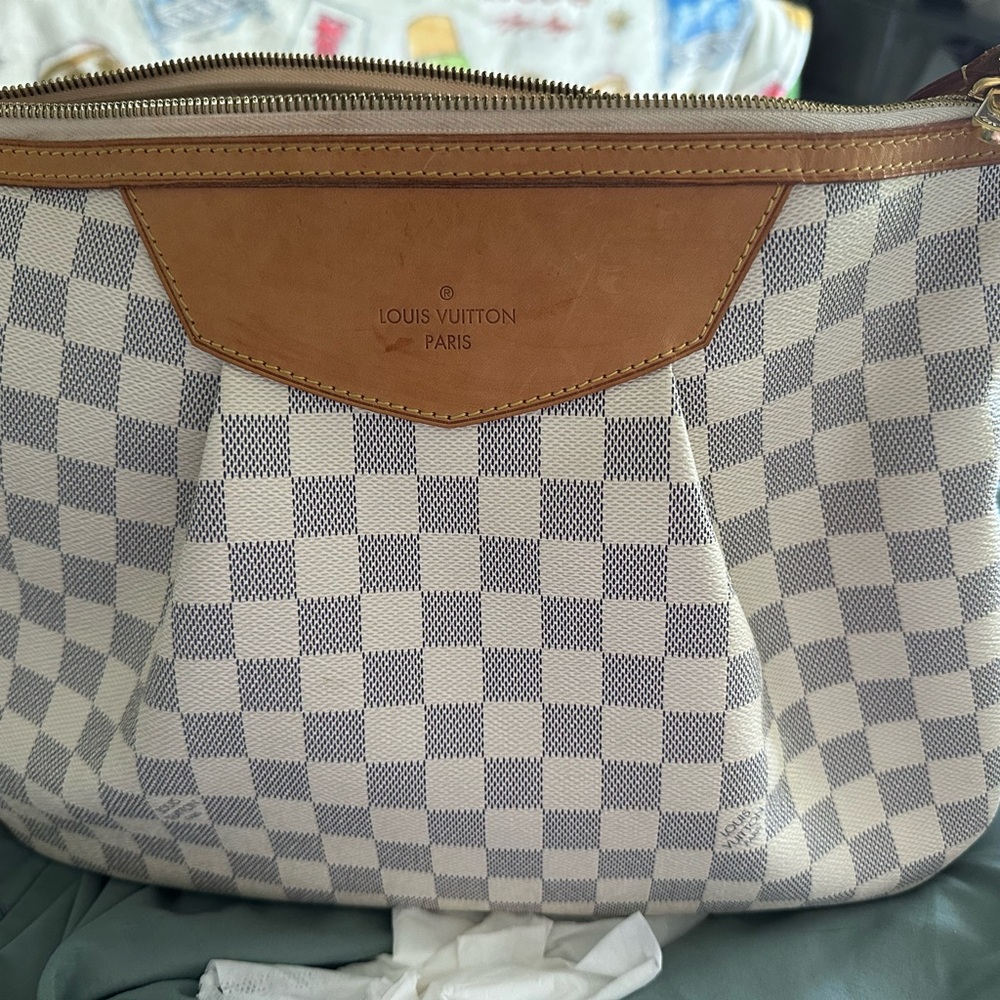 Louis Vuitton Checkered Tan and White Women's Bag